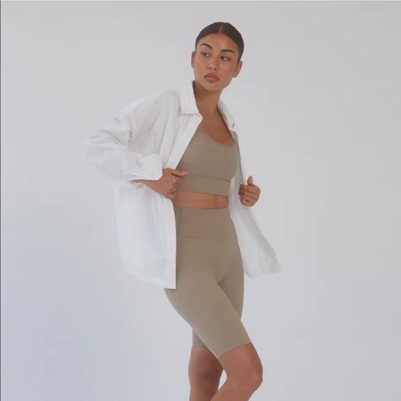 Adanola Biker Shorts Desert Biege - Sold Out online - Picture 3 of 5